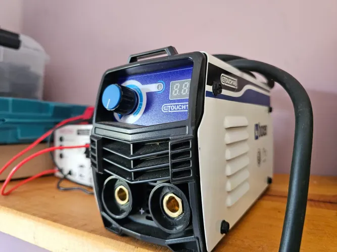Maquina Inversora De Solda 140a 220v BOXER