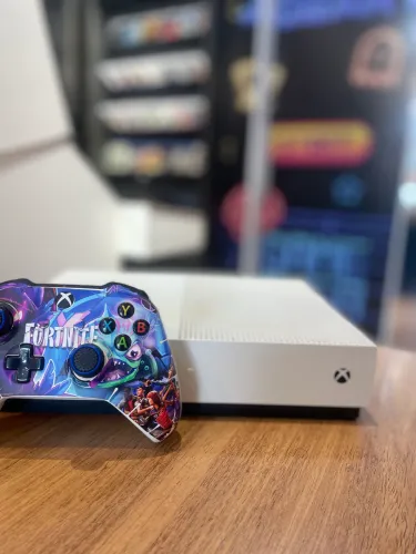Xbox One S - Loja Game House - Oferecemos Garantia