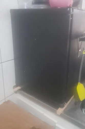 Frigobar funcionando perfeitamente 