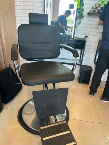CADEIRA DE BARBEIRO