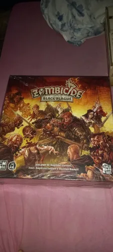 Zombicide black plague + extras