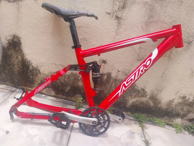 Quadro Astro Xtc tamanho 17