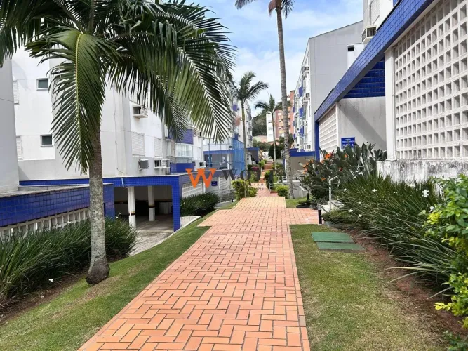 Apartamento a venda 3 Quartos semi mobiliado Abraão Florianopolis/SC