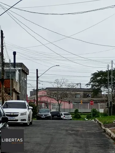 Terreno com 330 m2 e sete casas com locação ativas na Restinga Velha