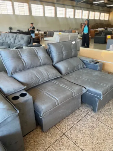 *Mega Desconto* Sofá em Veludo novo a pronta entrega!