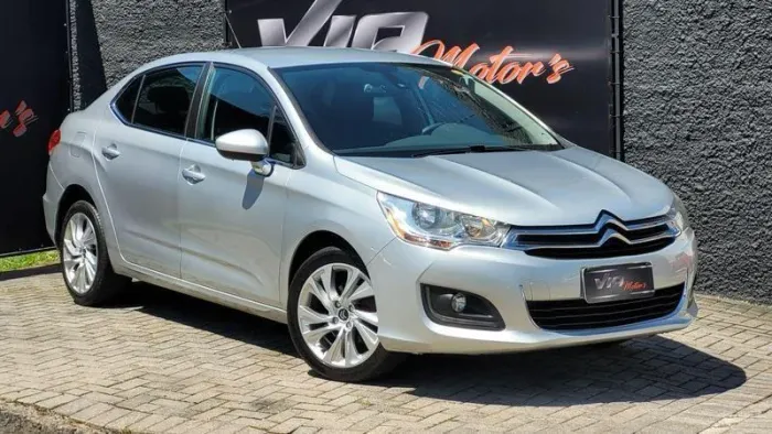 Citroen C4 Lounge Exclusive 2.0 Flex 4P Aut. 2014