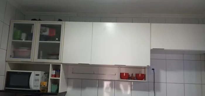 Armário de cozinha -parede