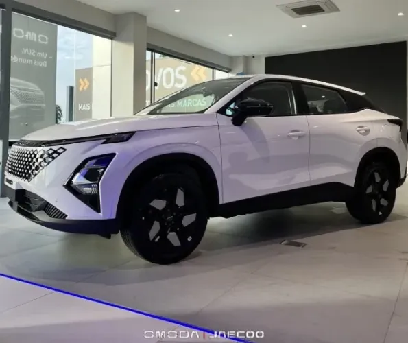 Omoda 5 Luxury 1.5 TB FWD 2027