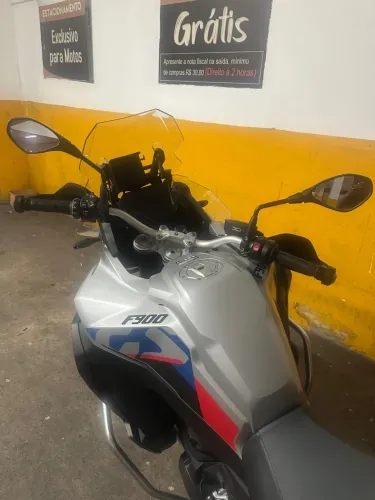 Moto BMW F900 Adventure 