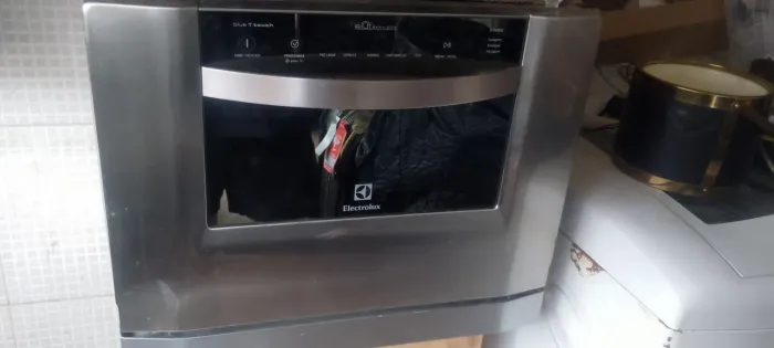 Lava louça 6 serviços com defeito não esquenta agua