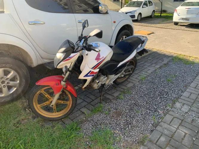 Honda Cb300r 2015 Extra (Aceito Trocas)