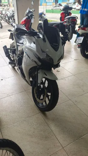 HONDA CBR 500r BRANCA 2014 Shalon veículos Cariacica