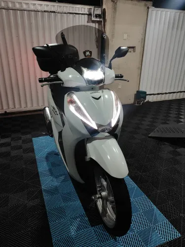 Honda Sh300i