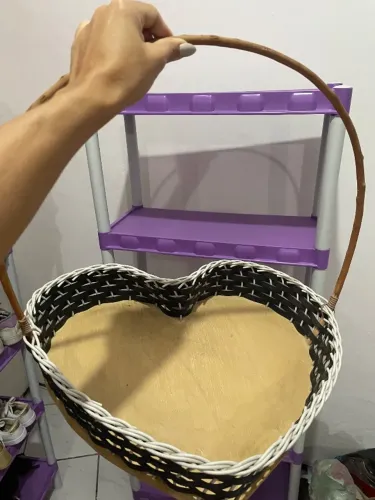 Cesta de coração madeira / grande 