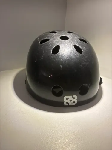 Capacete Coquinho Skate/Patins Bob Burnquist