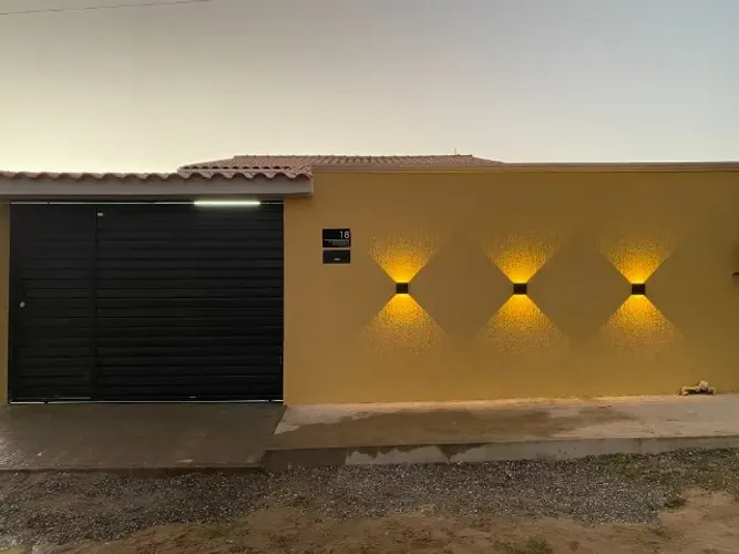 Casa nova com garagem e suíte próxima ao novo Hospital | Aceita financiamento