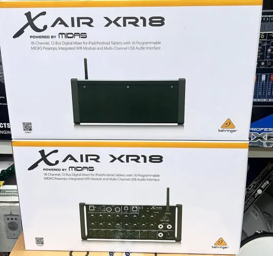 Mesa de som Digital Behringer XR18
