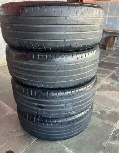 4 Pneus aro 17 meia vida Pirelli 