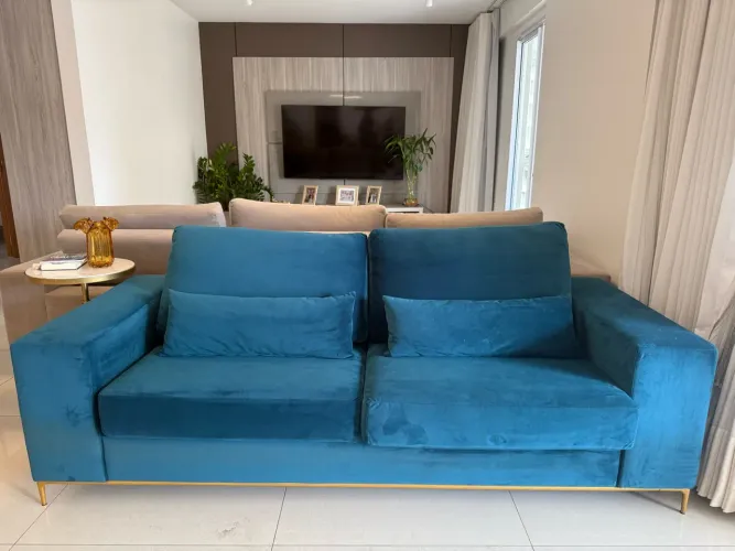 Sofá Azul Petróleo Aveludado - 2,20m | Design Moderno