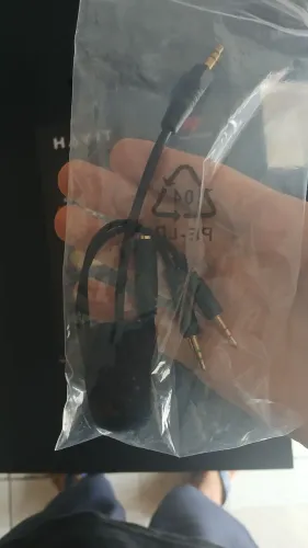 Vendo fone gamer para headset(não vem acompanhado do headset). Vem junto com a caixa