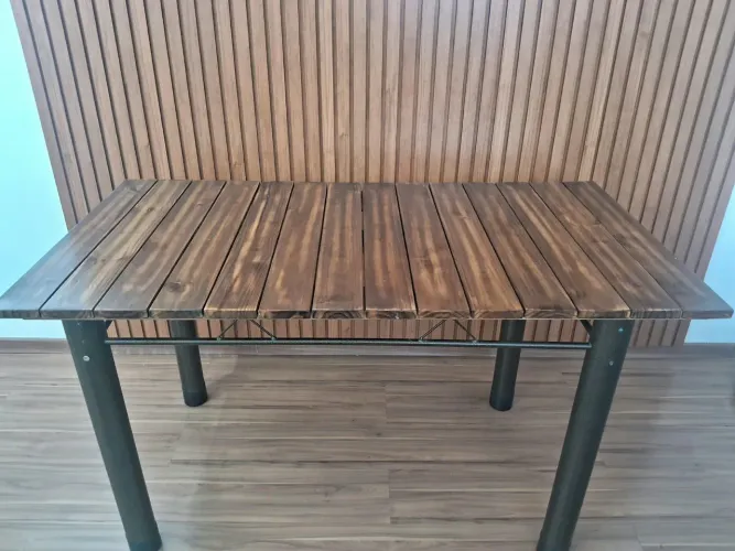Mesa de cozinha 3 cadeiras