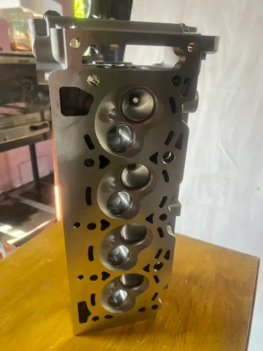 Cabeçote motor zetec rocam 1.6 8v novo de fábrica
