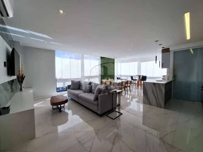 Apartamento 3Q, com vista mar na Enseada do Suá!