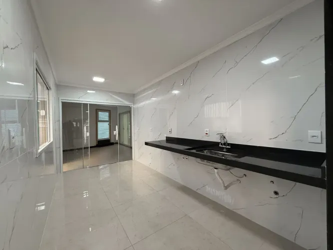 Casa 7 quartos com área gourmet em Mata da Serra - Recém reformada