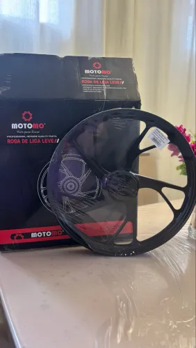 Roda dianteiro  Pé Galinha Liga Leve 160 Cg Fan 160 marca Motomo zerado na caixa 