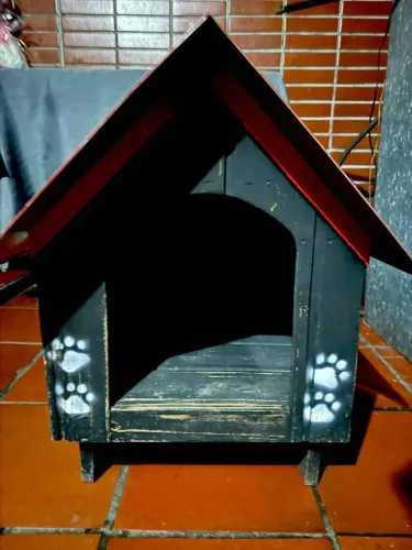 Casinha de cachorro. Casinha de pet. Casa de gato