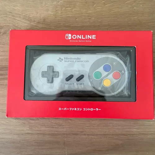 Controle Nintendo Switch Online Super Nintendo Super Famicom - Embalagem Danificada