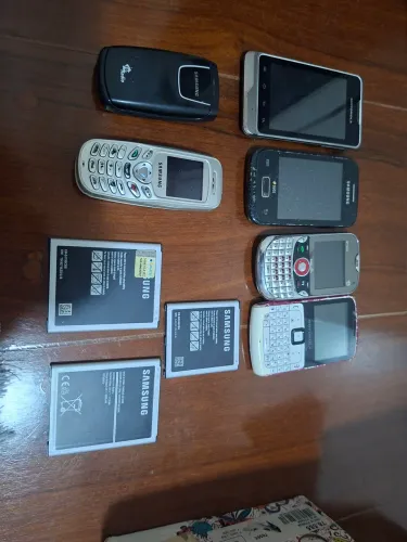 Vendo celulares antigos