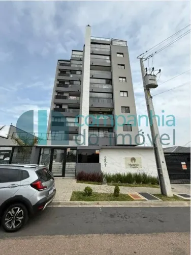 Apartamento à Venda no Capão Raso com elevador