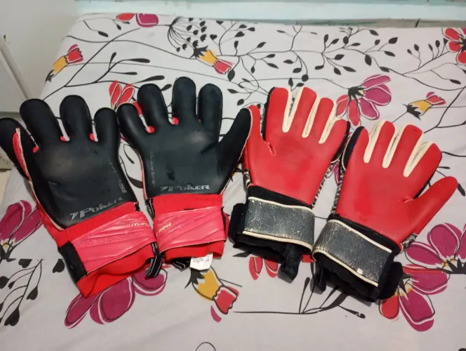Luvas de goleiro 