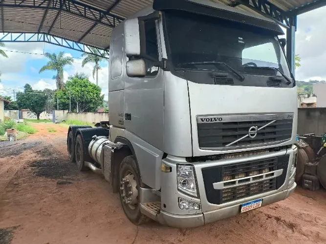 (*Caminhão Volvo fh 540 6x4)