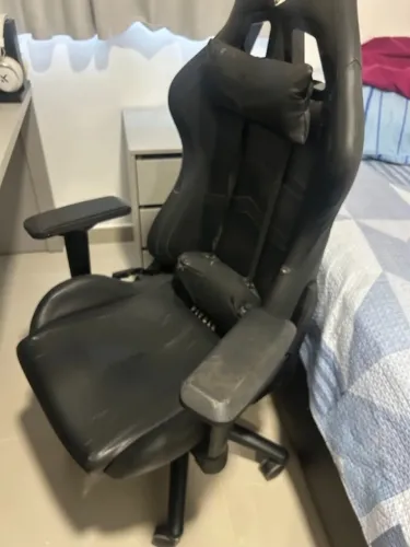 Cadeira Gamer Pichau - Apoio de Braço 4D - Travada na Posição Normal