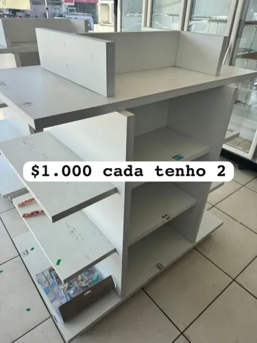 Gôndolas para comércio