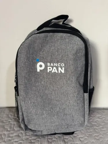 Mochila executiva cinza nova