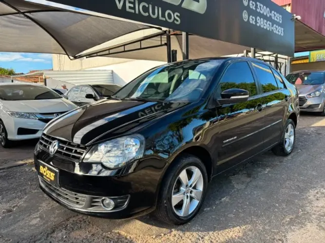 Volkswagen Polo Sed. Comfort. 1.6 MI Tot. Flex 8V 2014