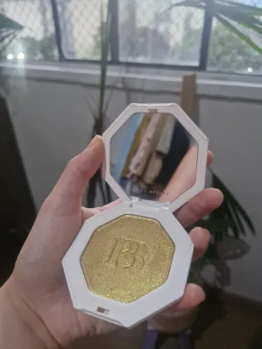 fenty beauty iluminador fenty killawatt freestyle highlighter usado