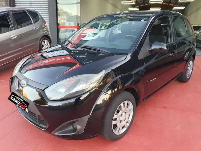 Ford Fiesta SE 1.6 8V Flex 5P 2014