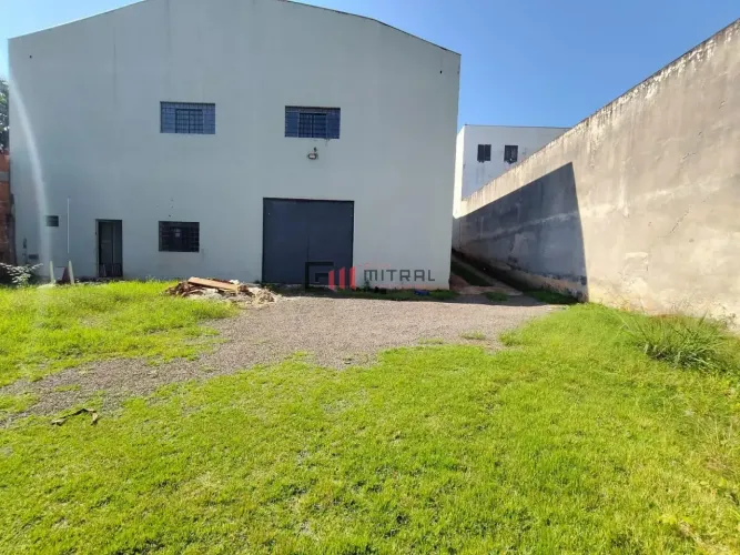 GALPÃO/BARRACÃO para locação - R$. 7.000,00, com 350 m2, próximo da PR 445 e Av. Pres. Eur