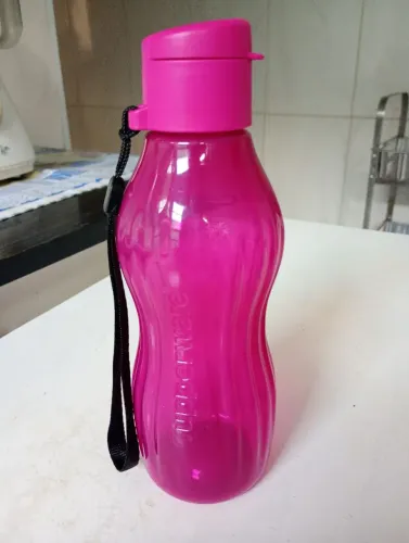 Garrafa Tupperware frezzer 470 ML (Nova)