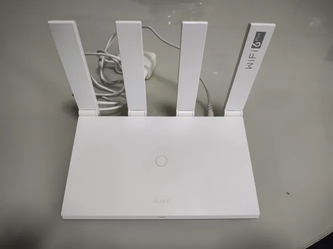 Roteador Huawei WiFi AX3 (Wi-Fi 6) - Excelente Estado