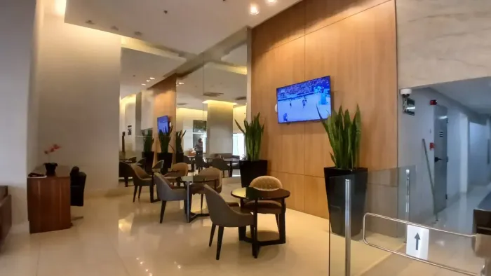 Flat enfrente ao Cenarium Rural-Prox ao Shopping Pantanal