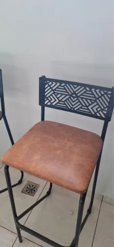 Banquetas Altas
