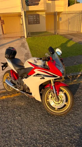 HONDA CBR600F (HORNET CARENDA)