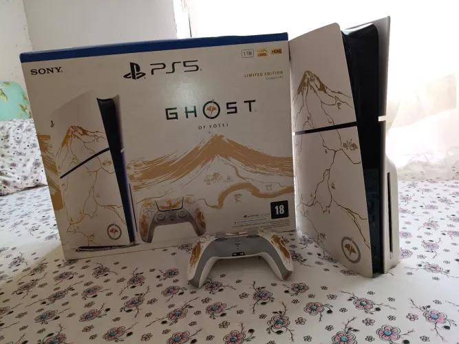 Ps5 Playstation 5 slim edição limitada Ghost of yotei