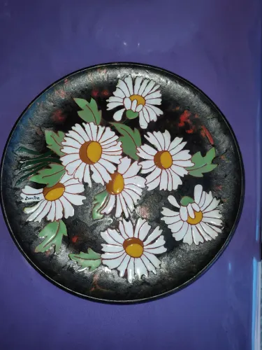 Prato decorativo em cerâmica