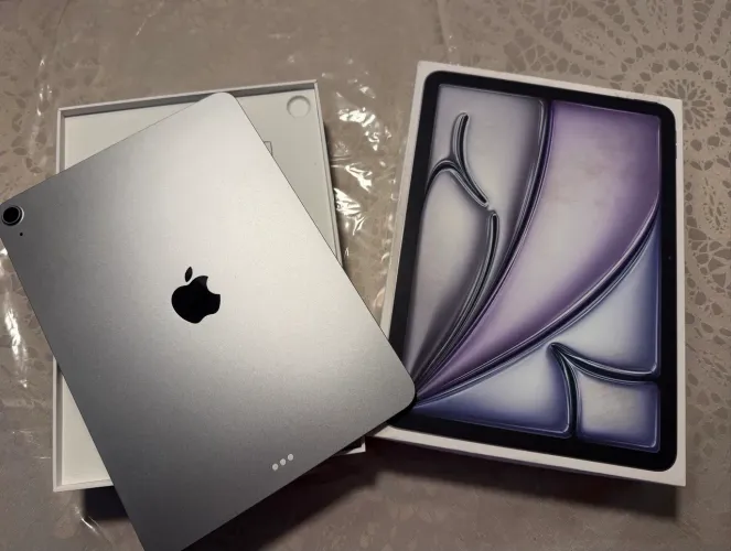 iPad Air M3